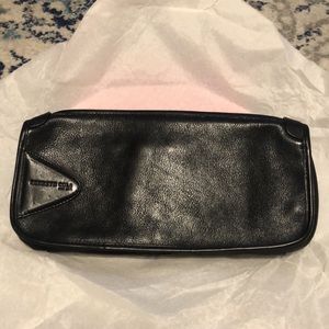 Kenneth Cole Clutch black leather